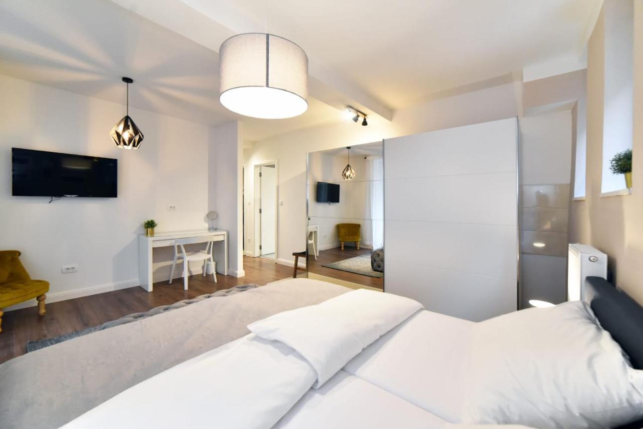 Moin Moin Double Bedroom Suite, Town Centre Zagreb Bagian luar foto
