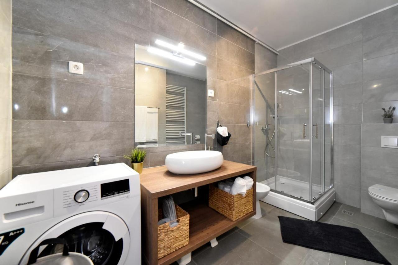 Moin Moin Double Bedroom Suite, Town Centre Zagreb Bagian luar foto