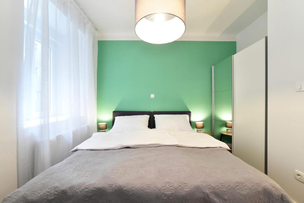 Moin Moin Double Bedroom Suite, Town Centre Zagreb Bagian luar foto